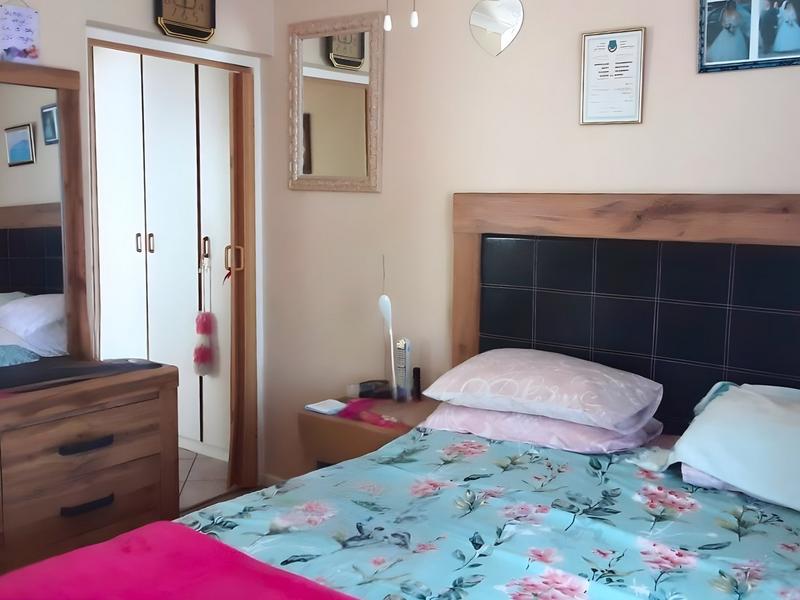 3 Bedroom Property for Sale in Heiderand Western Cape